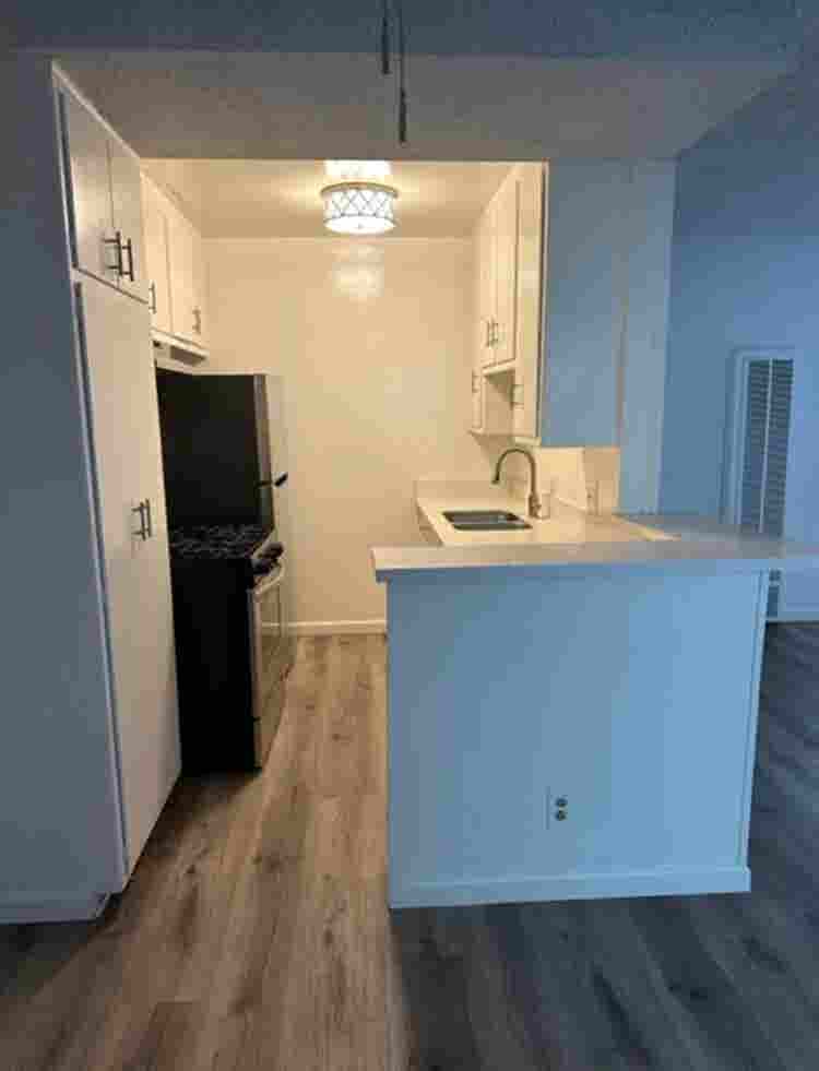 Private Room Available For Rent