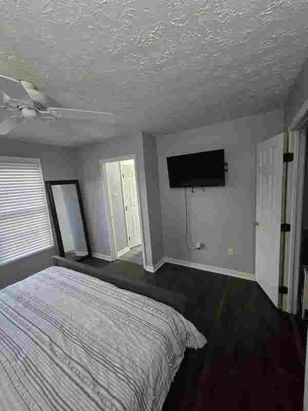 Large Room with Private Bath