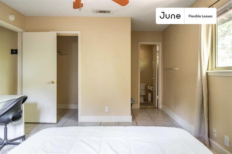 3 BR in Austin