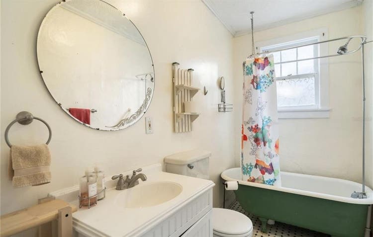 BR Guest House Seminole Heights