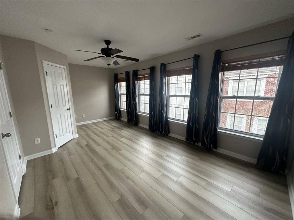 Bath.All utilities included