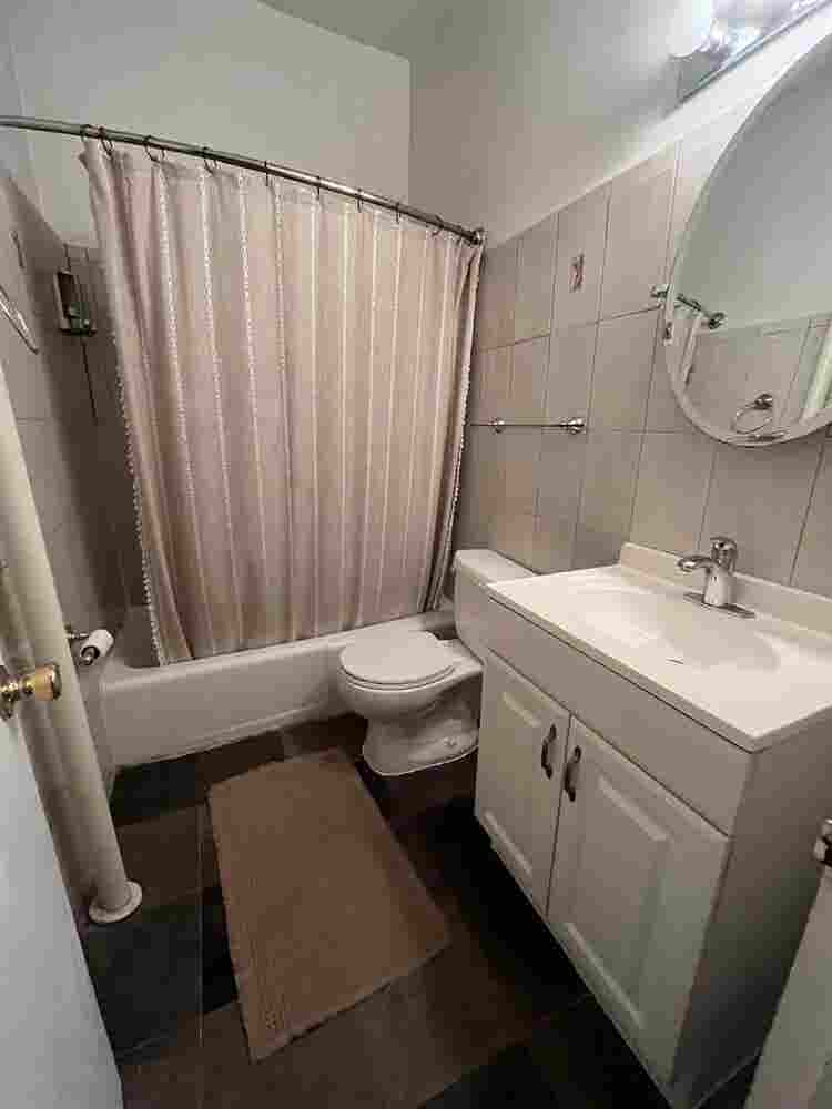 ✨ Furnished Room w/ Private Bath✨