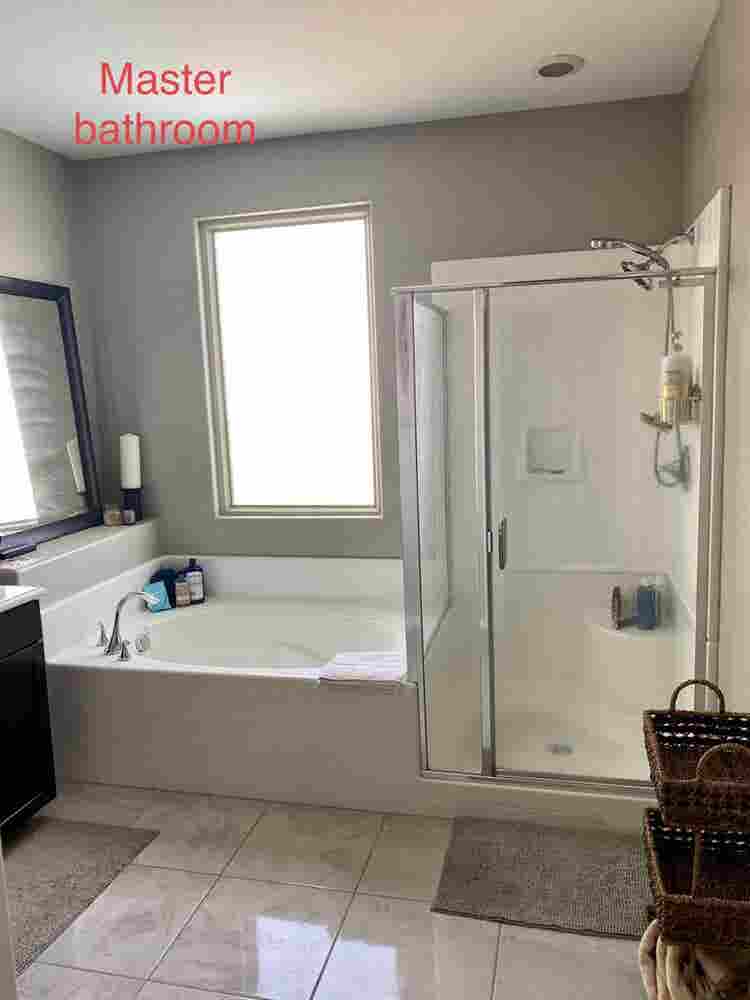 Furnished house with pool and spa