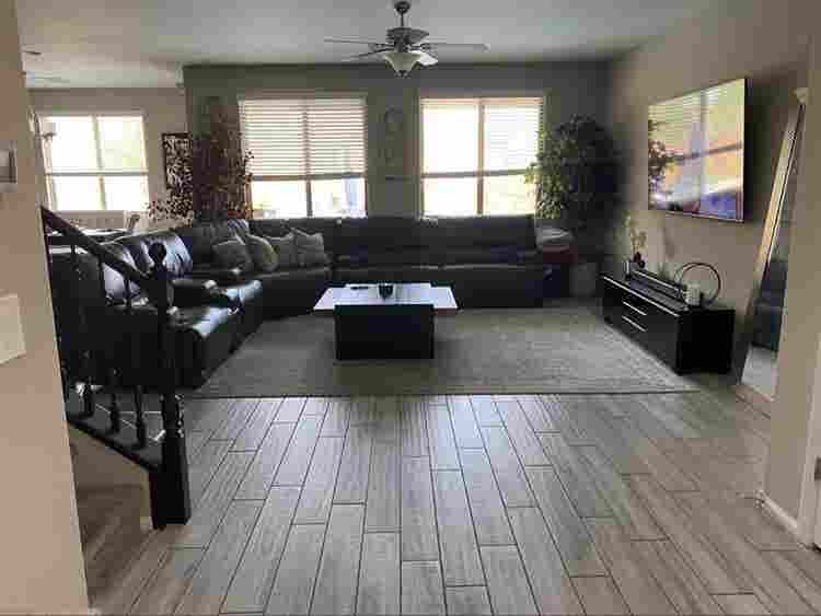 Furnished house with pool and spa