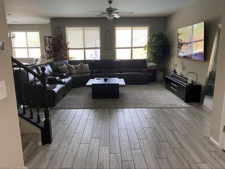 Furnished house with pool and spa