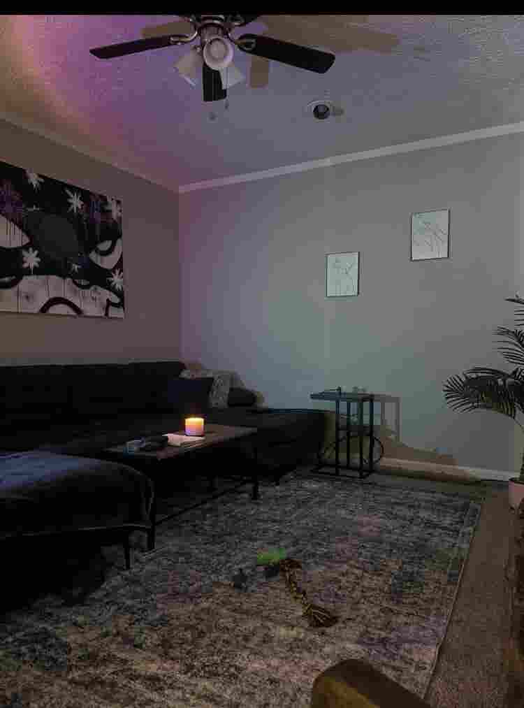 Master Bedroom For Rent