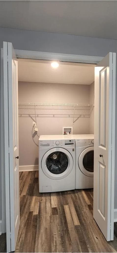 Room w/private bath In Airport Area