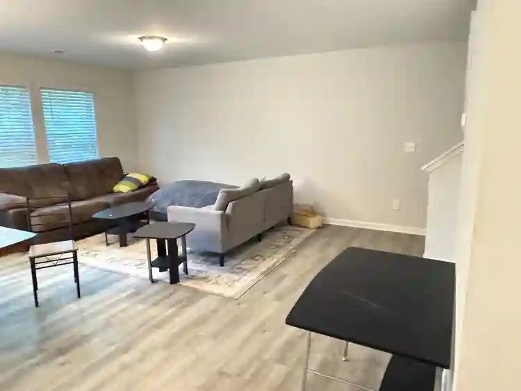 4 BR in Raleigh