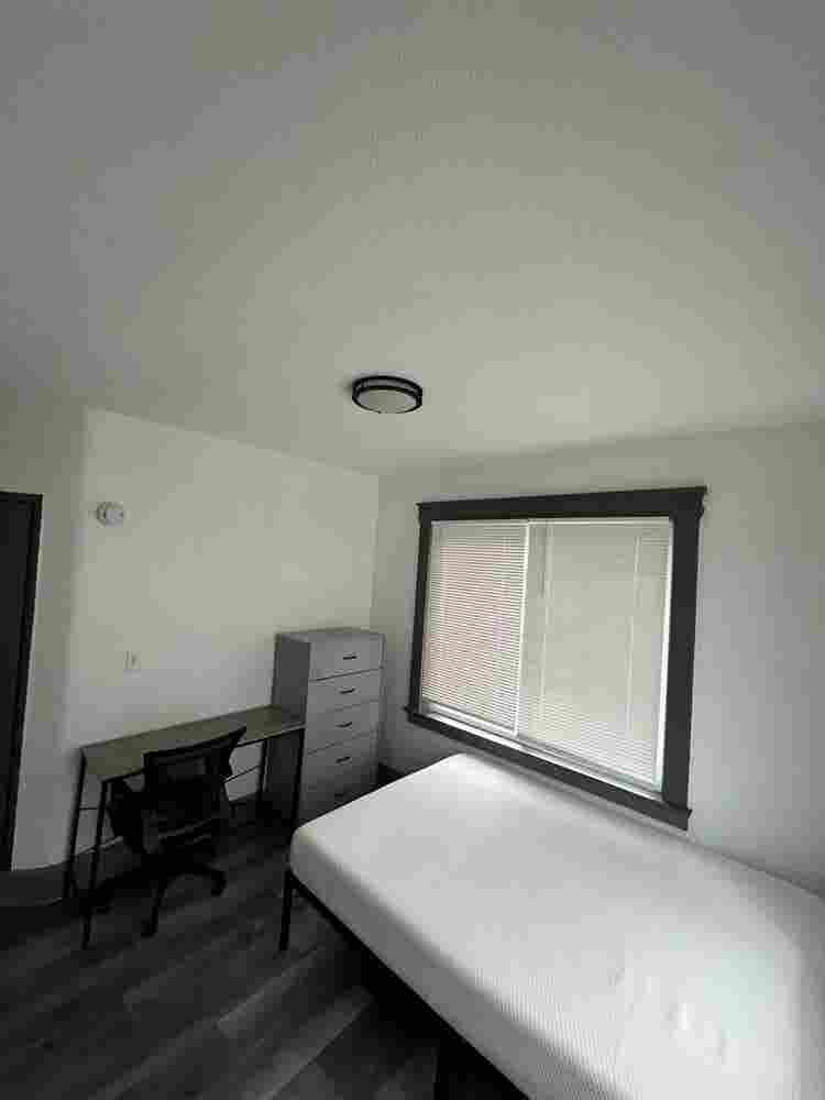 Spring 2026 Semester Sublease 