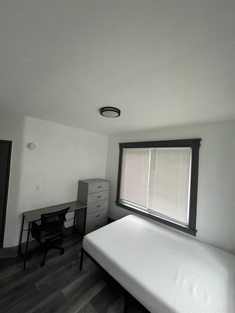 Spring 2026 Semester Sublease