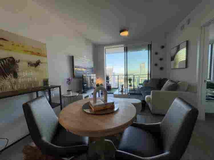 Furnished 1BR Downtown Miami