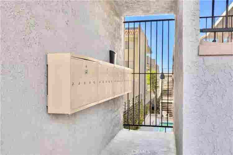 1 Private BDRM *ALL UTILITIES* HB