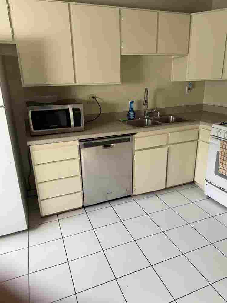 1 Private BDRM *ALL UTILITIES* HB