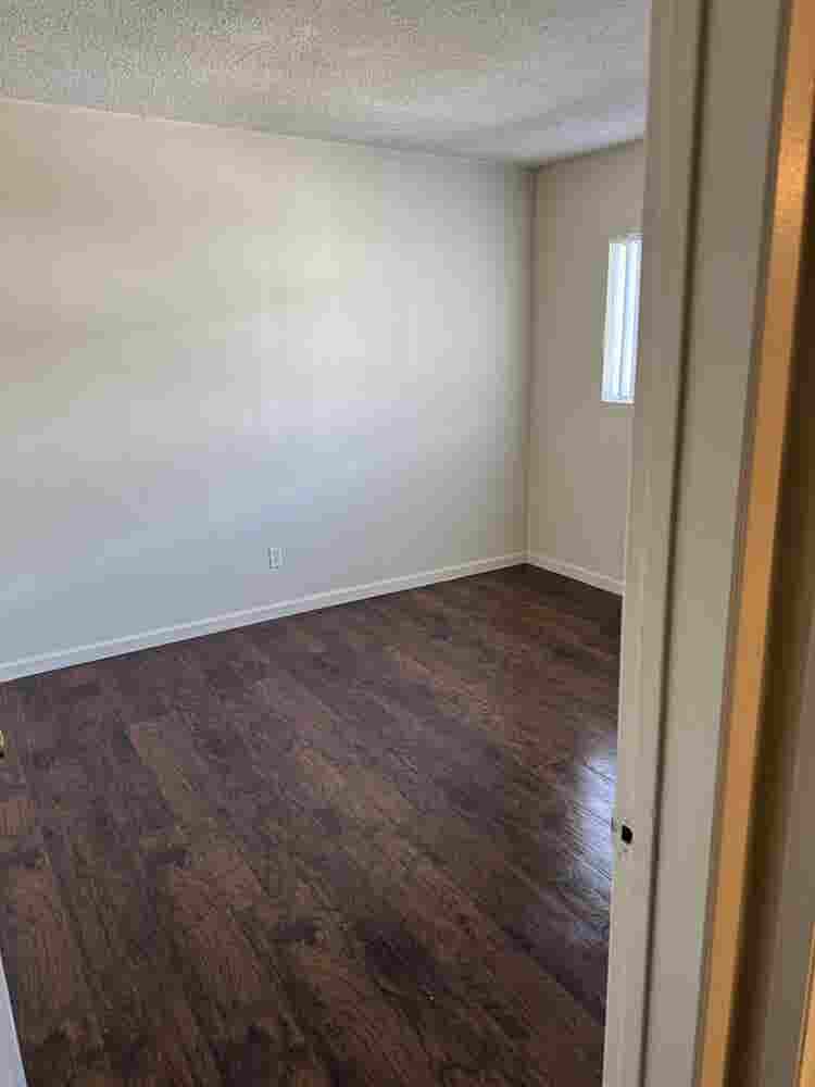 1 Private BDRM *ALL UTILITIES* HB