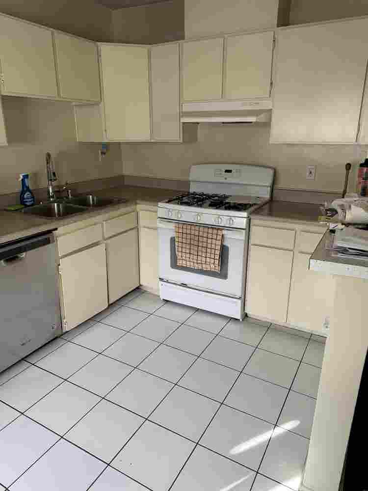 1 Private BDRM *ALL UTILITIES* HB