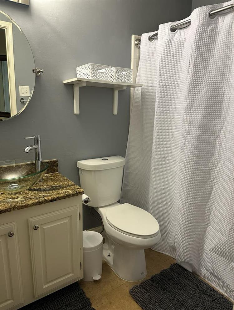 Room for rent in Frisco, Tx