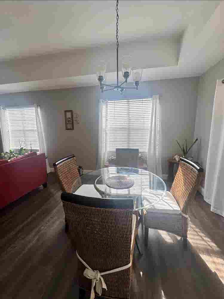 Furnitured room&private bathroom