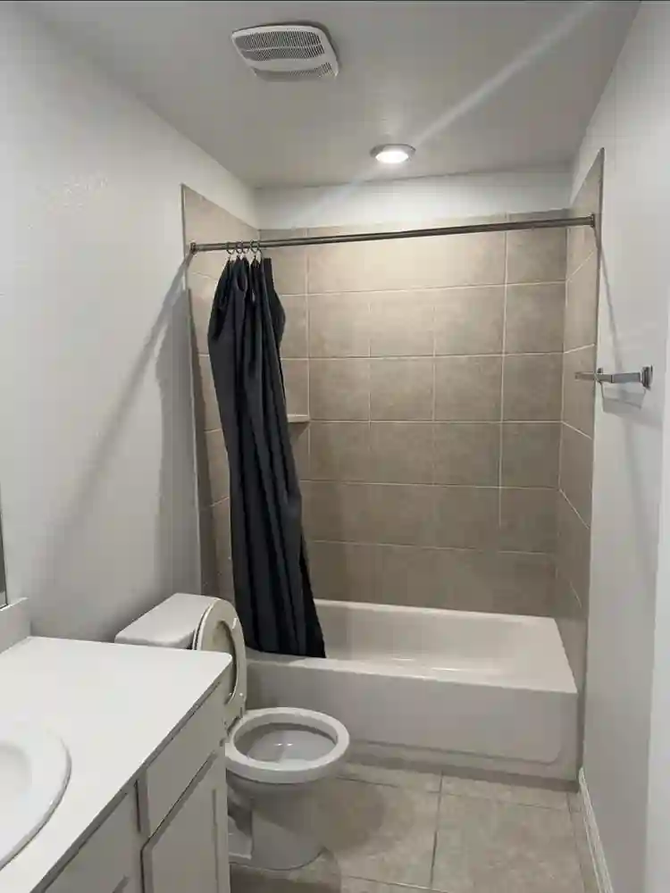 1 bedroom and 1 bathroom