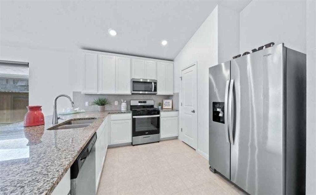 1 bedroom and 1 bathroom