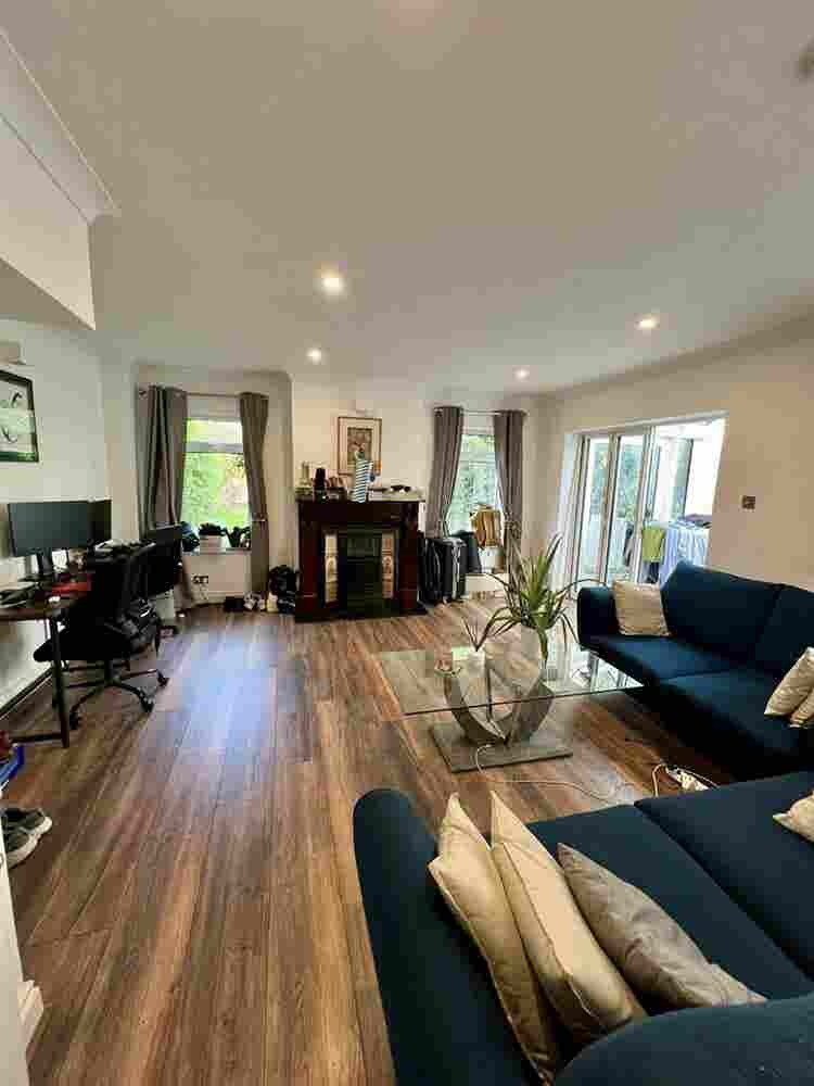 New Housemate wanted
