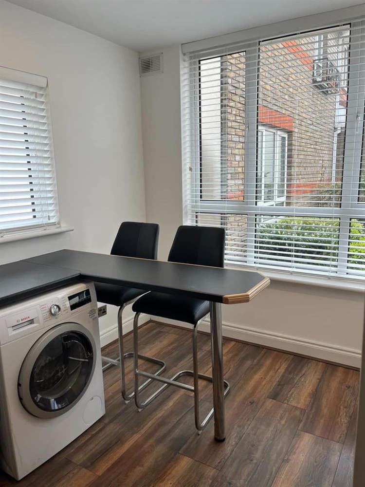 New Housemate wanted