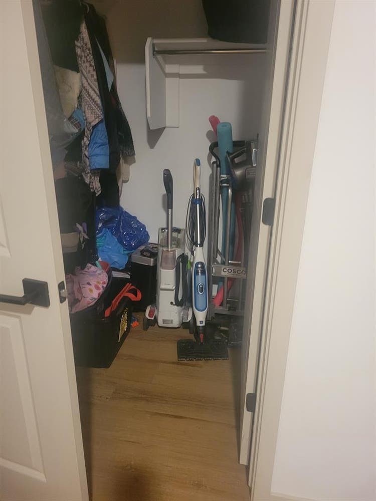 Spacious room for rent in Surprise