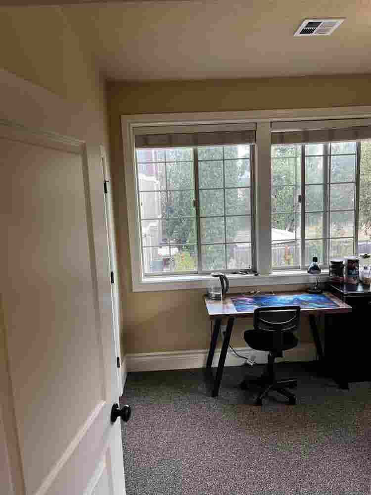 Room available for rent
