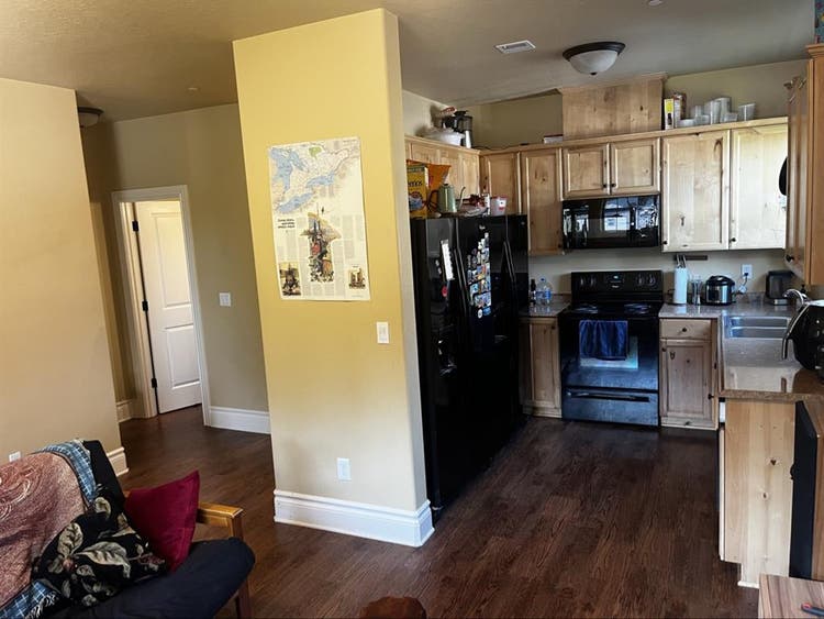Room available for rent