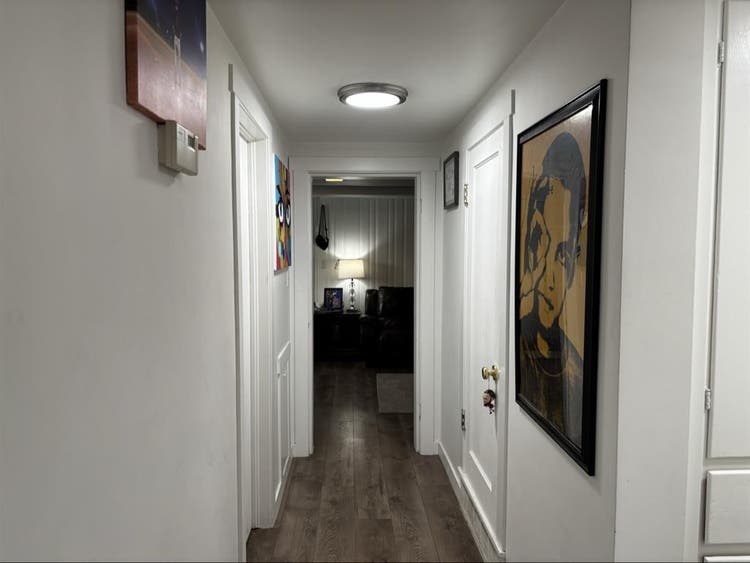 Charming Basement Unit!!