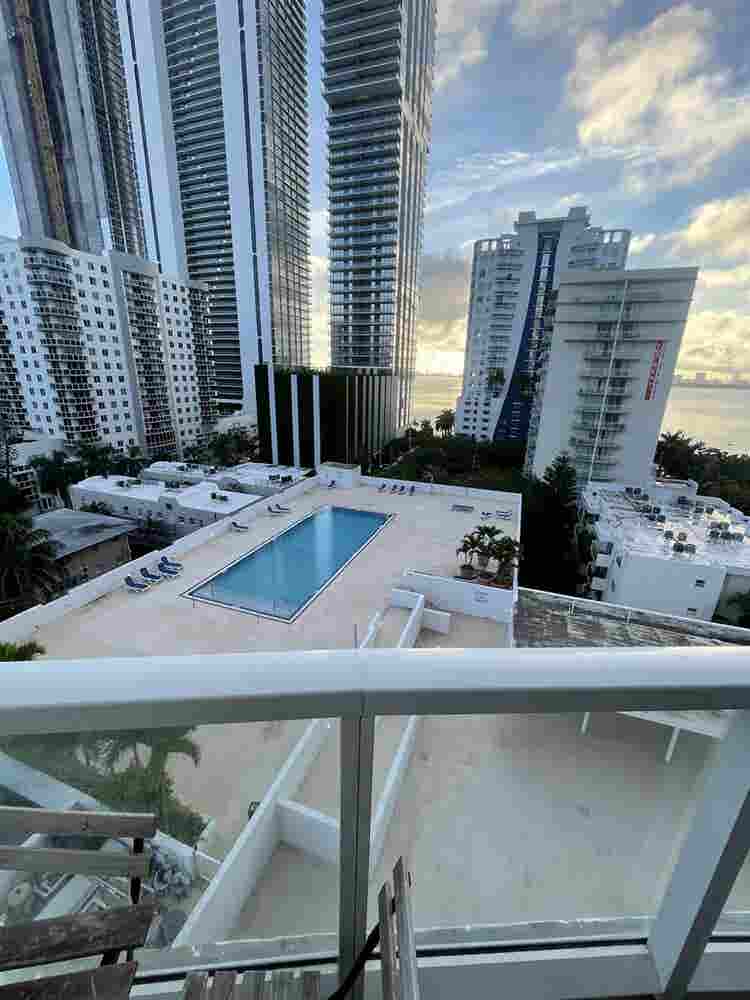 🏡 Room for Rent - Available now