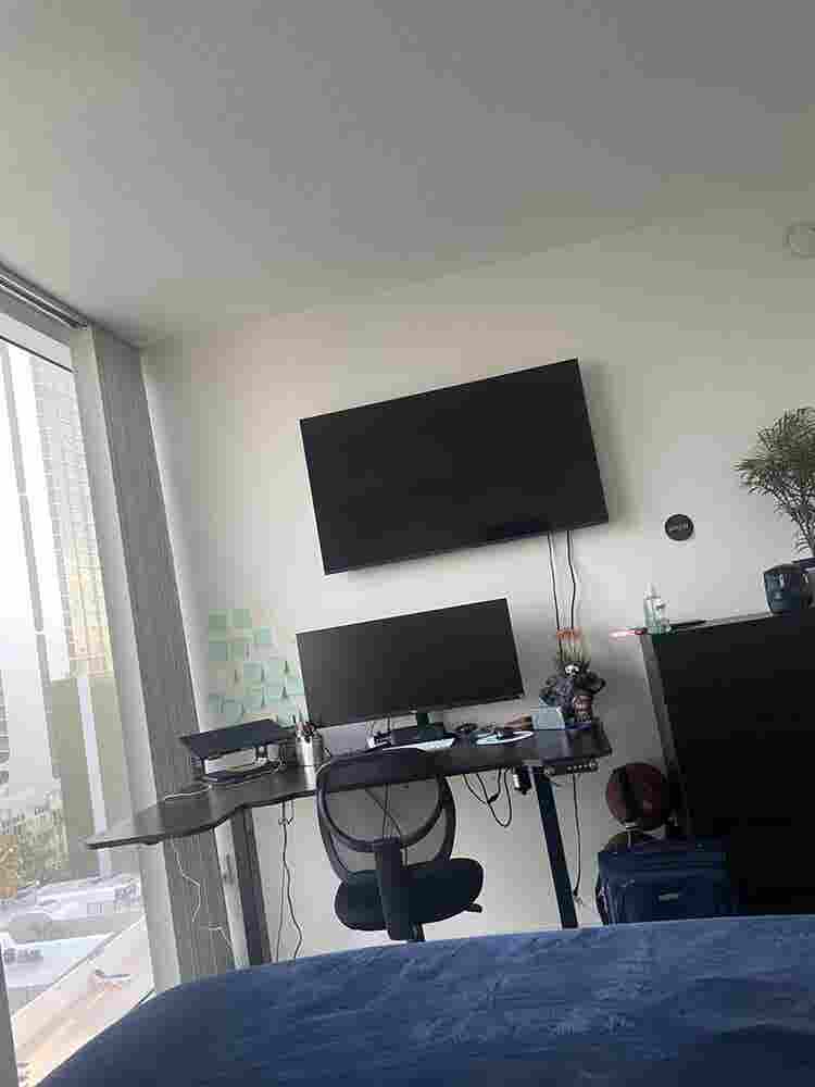 🏡 Room for Rent - Available now