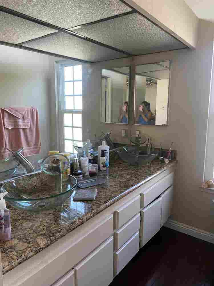 Master bedroom private bath