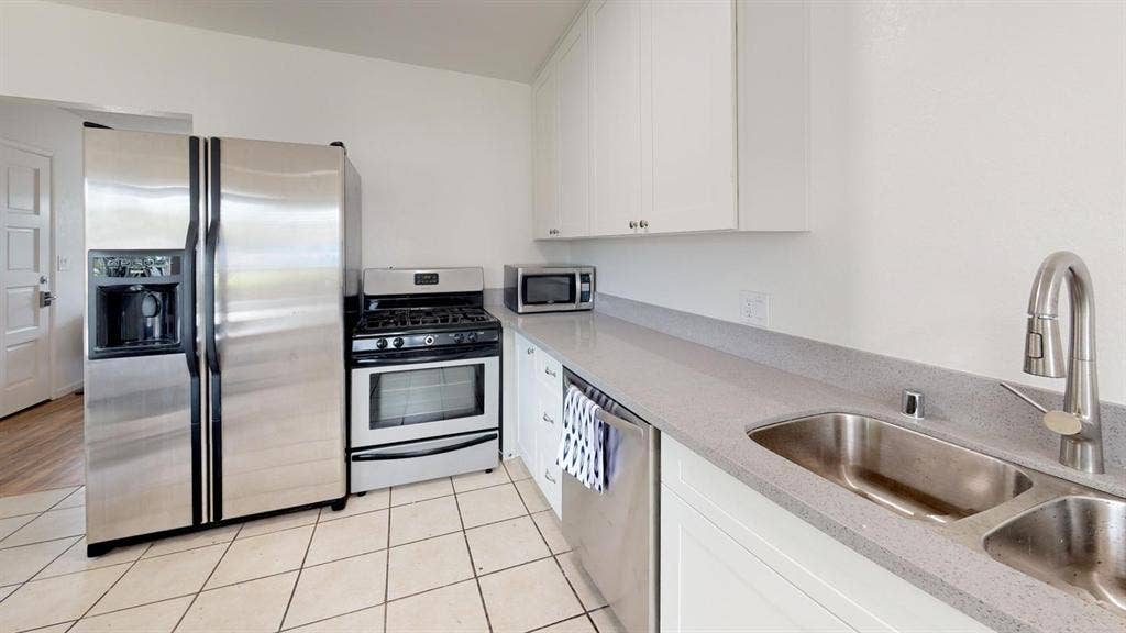 1 BR in San Diego