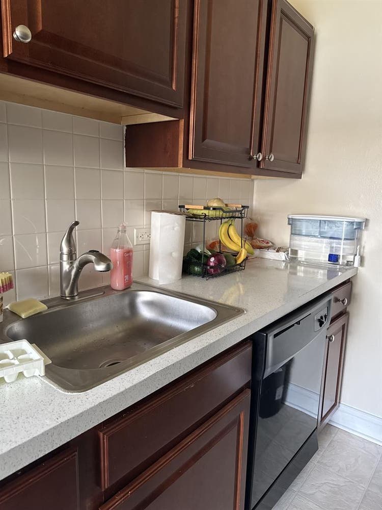 Room for Rent Starting January 1st