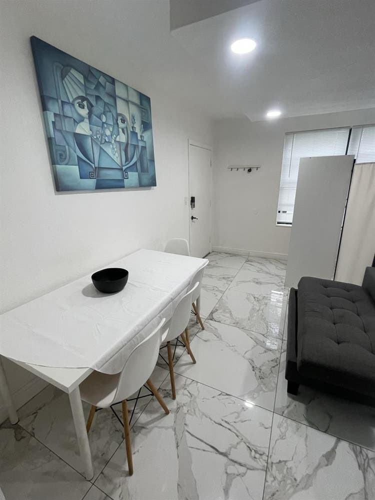Perfect location 3 blocks from beac