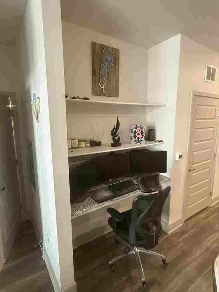 Apartment - South Broadway