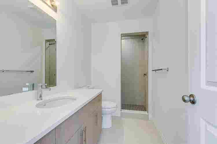2BKH near Guelph University