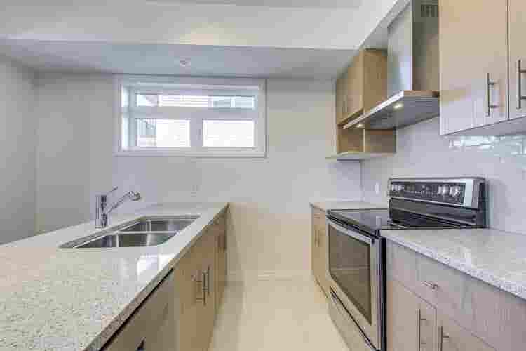 2BKH near Guelph University