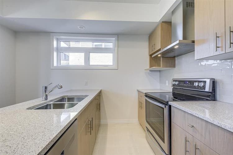 2BKH near Guelph University
