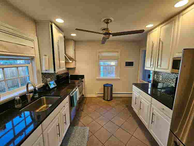 A well furnished private studio