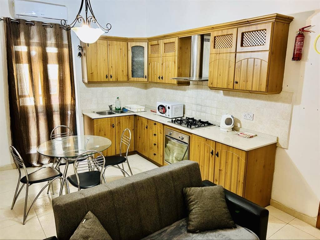 2 bedroom modern apartment