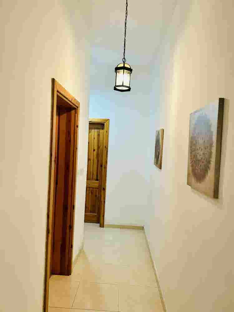 2 bedroom modern apartment