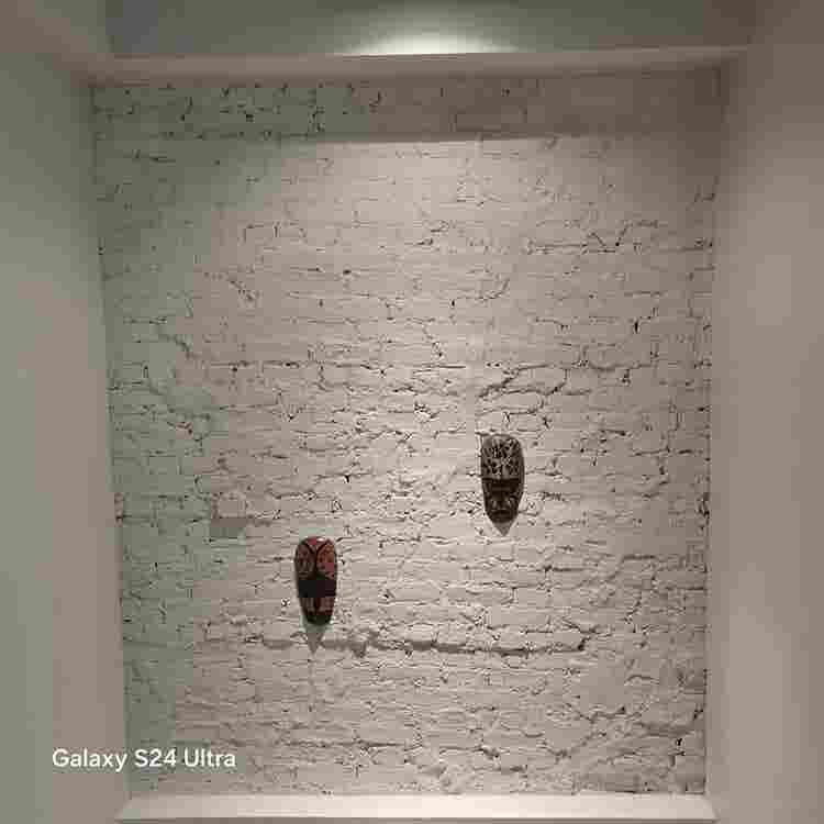 1 bed available in garden apartment