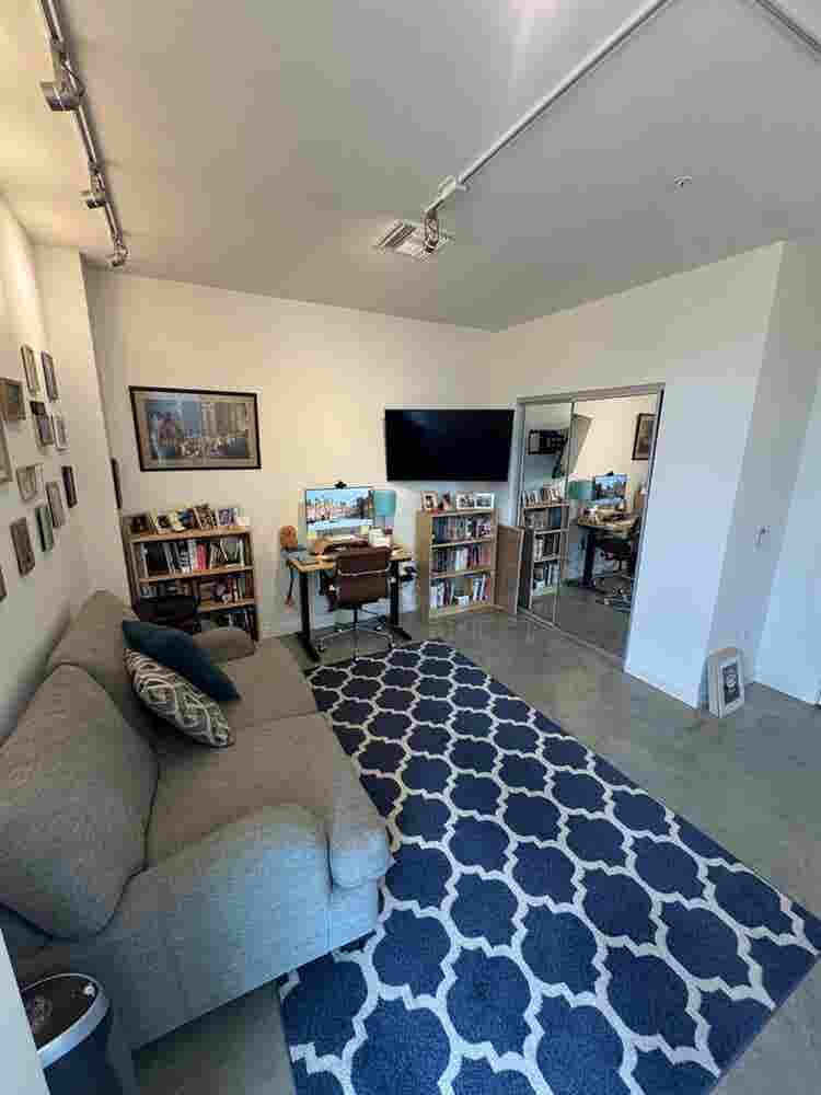 Room Available in Luxury Condo