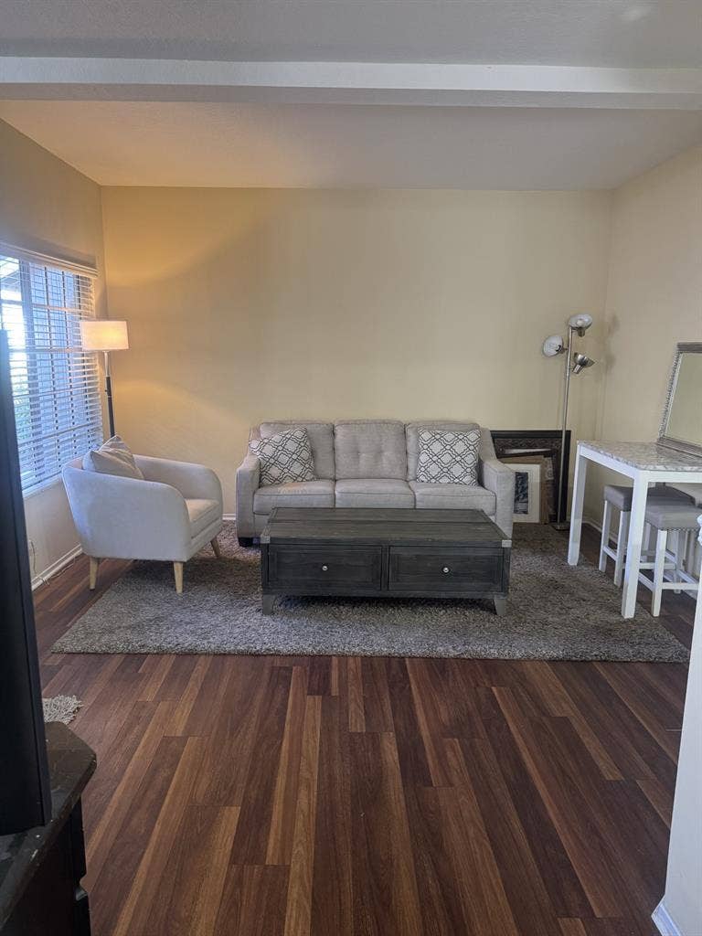 Great home in Westlake Village