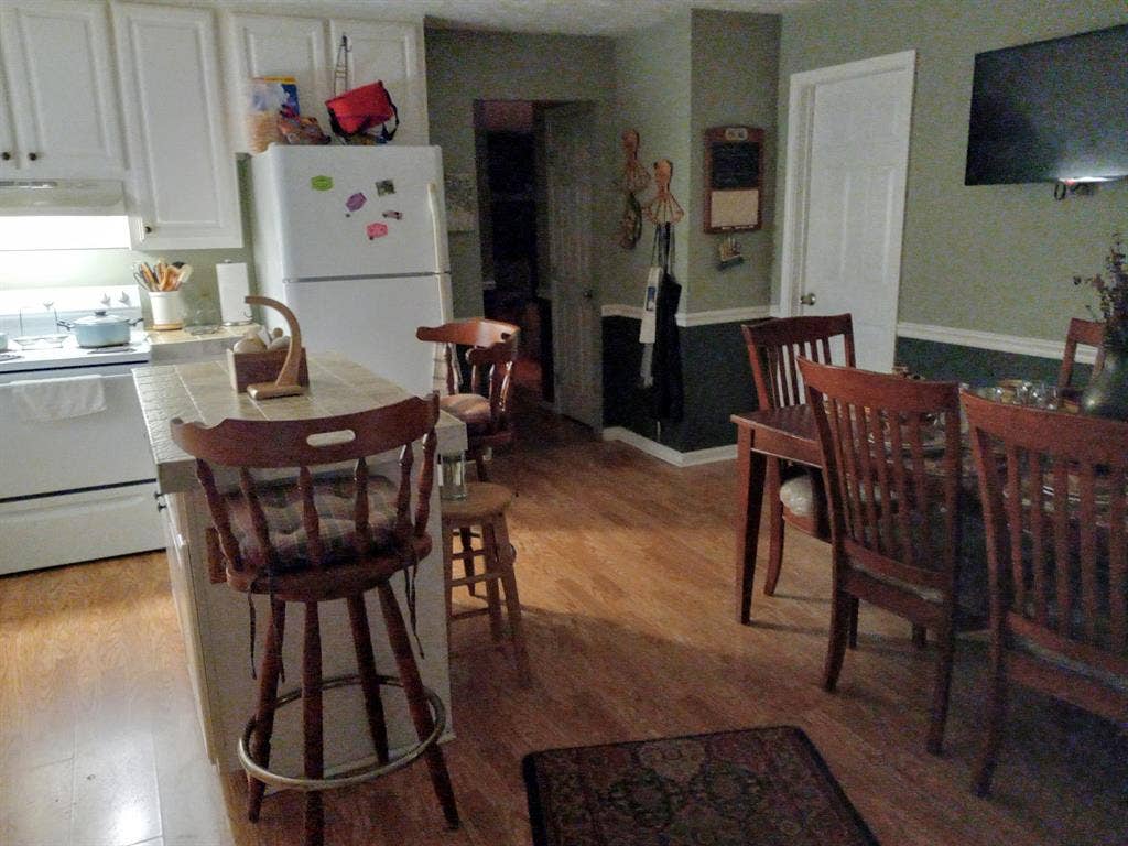 ROOM FOR RENT IN DOUGLASVILLE
