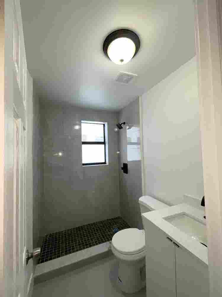 B Rental in West Brickell 💙