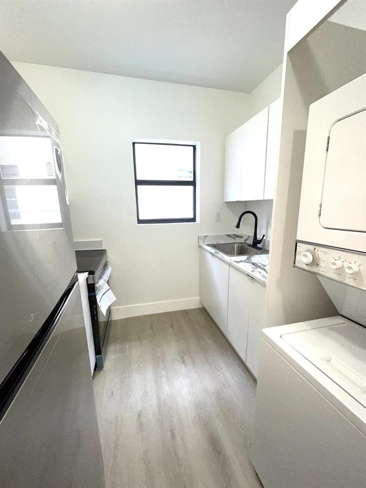 B Rental in West Brickell 💙