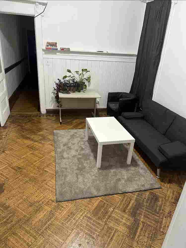 Room in Clinton Hill Brooklyn