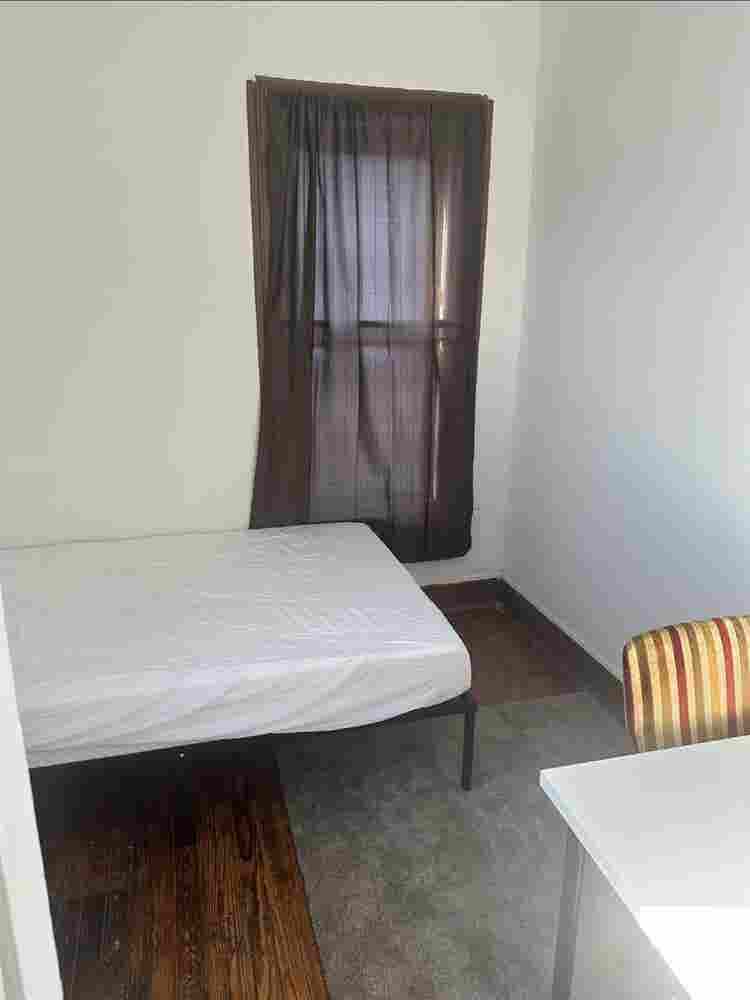 Room in Clinton Hill Brooklyn